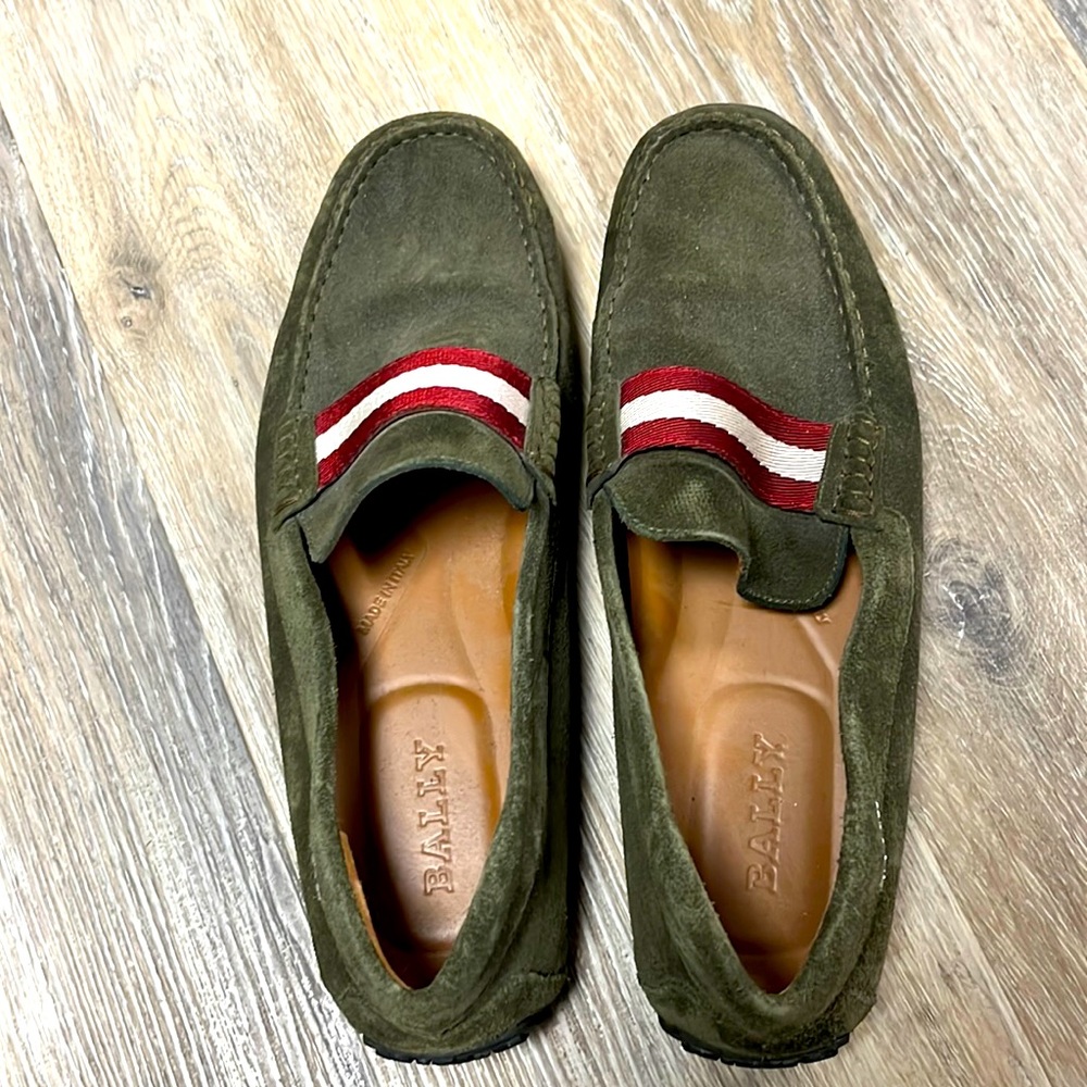 Bally, Mens loafers, Size 10, great condition